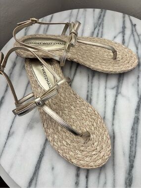 Stuart Weitzman Gold Metallic Bow Espadrille Thong Sandals End of Summer